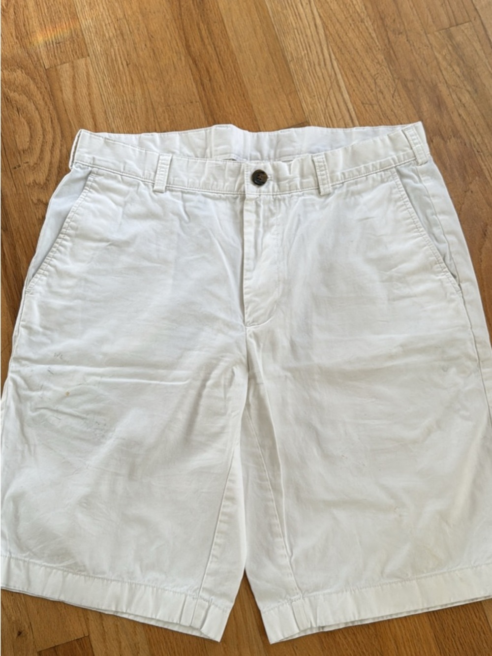 Brooks Brothers White Flat Front Cotton Shorts